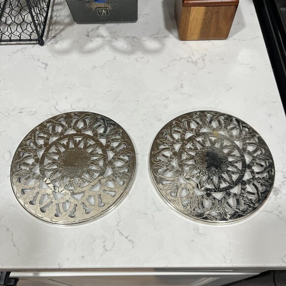 Vintage Brass and Silver Silver Plated Etched Floral Scroll-work Pattern Lot (5) - Picture 7 of 16